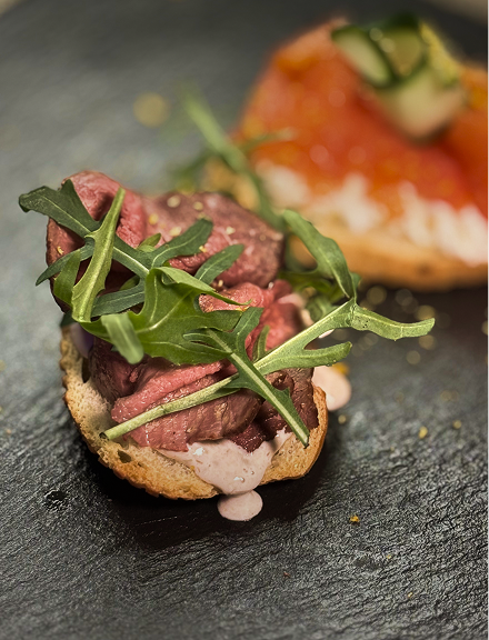 Tostada de salmão